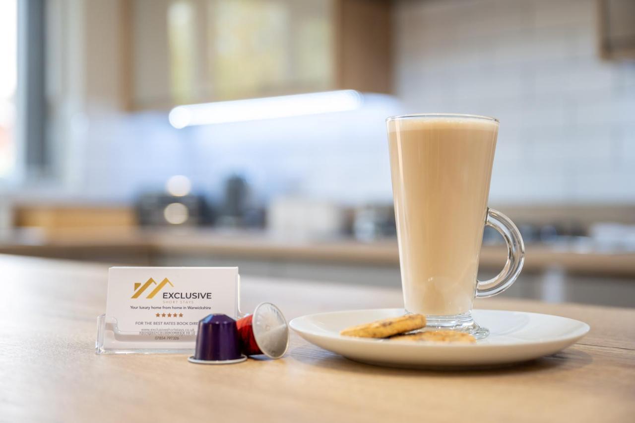 The Oaklands - Luxury Spacious 6-Bed, Near Solihull, Birmingham City, Jlr, Nec, Airport, Resorts World, Hs2 Eksteriør billede